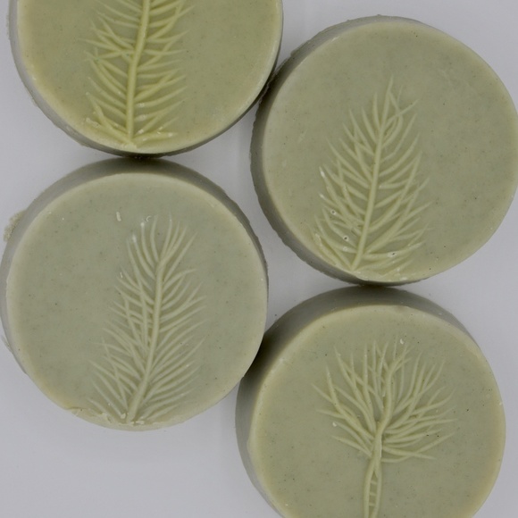 All-natural artisan Coniferous Soap - Picture 2 of 4